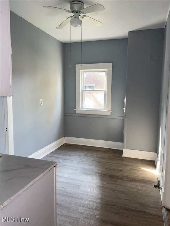 Building Photo - 1390 E 109th St Unit 10828