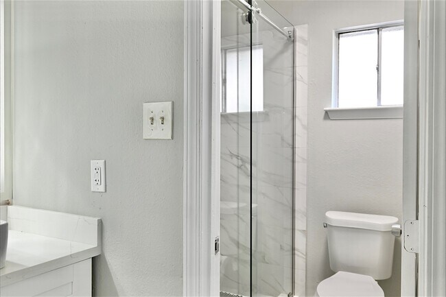 Photo - 7207 San Pablo Dr