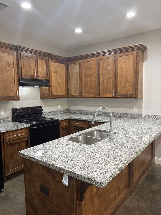 Photo - Duplex for lease