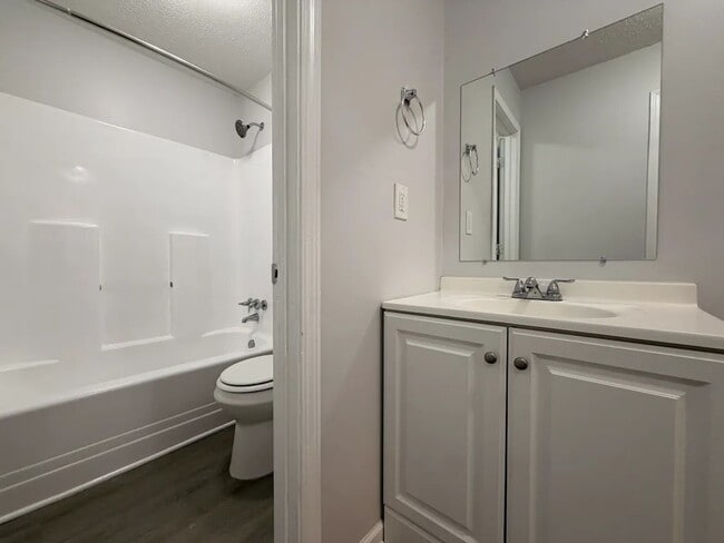 Photo - 806 Palm St Unit 1