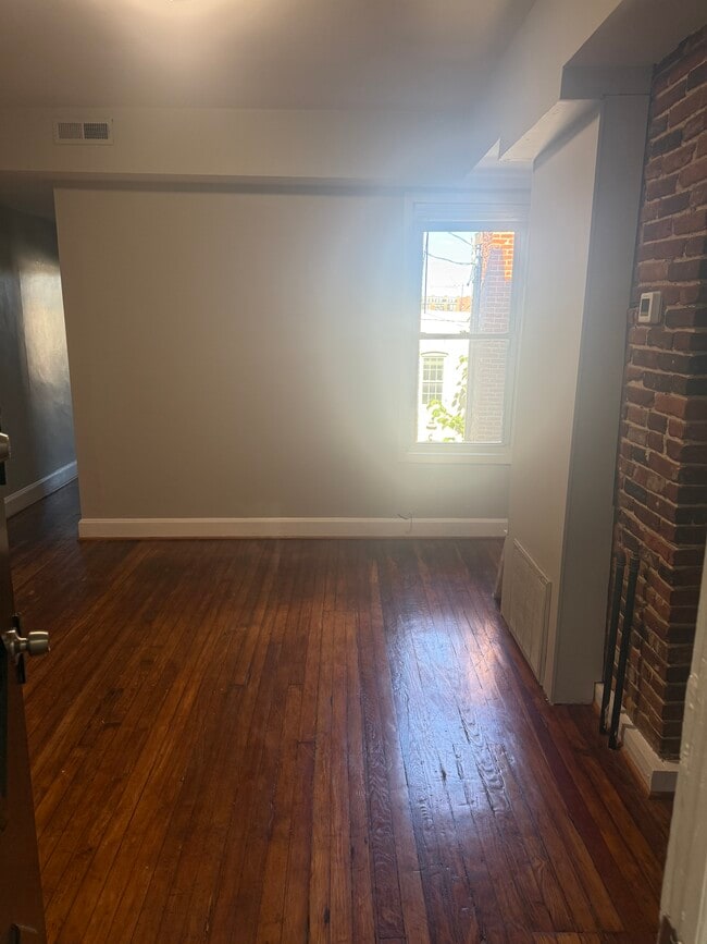 Photo - 2702 Maryland Ave Unit 2