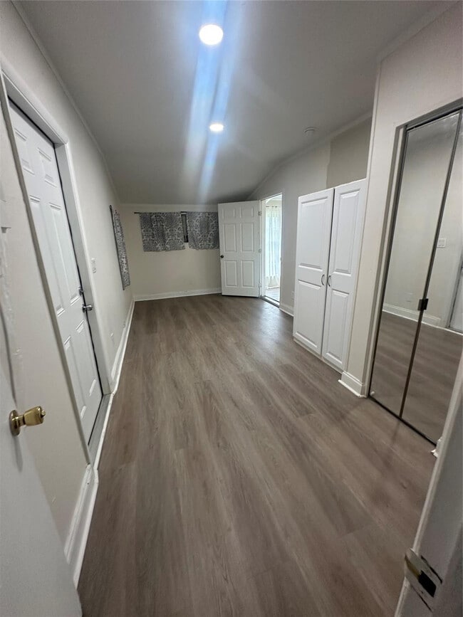 Photo - 1834 Fletcher St