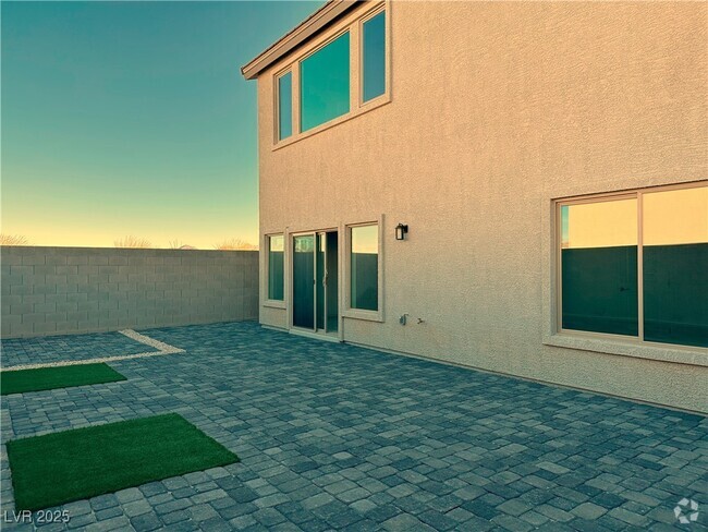 Building Photo - 696 Stone Hammer Ave Rental