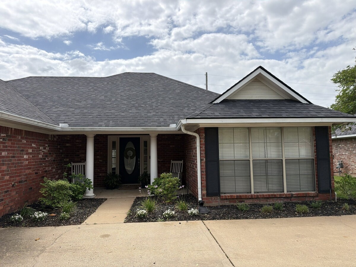 Photo - 5027 Tensas Dr