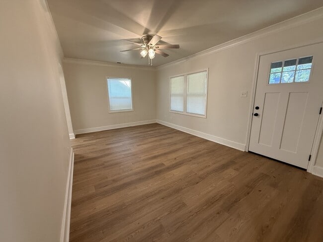 Photo - 3739 Rhea Ave