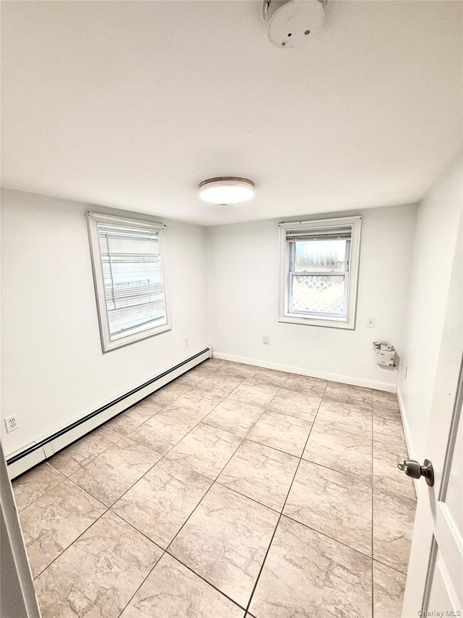 Photo - 48 Illinois Ave Apartamento