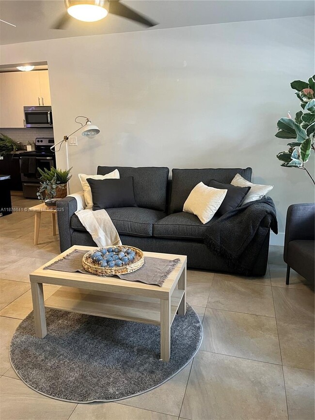 Photo - 2567 NE 182nd St