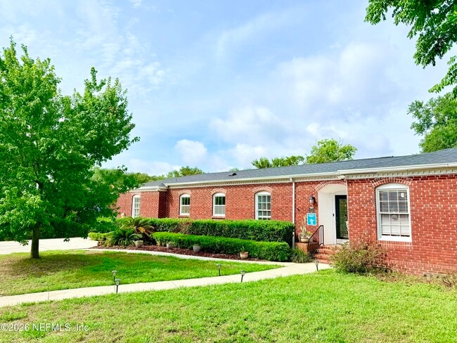 Building Photo - 2512 Hendricks Ave