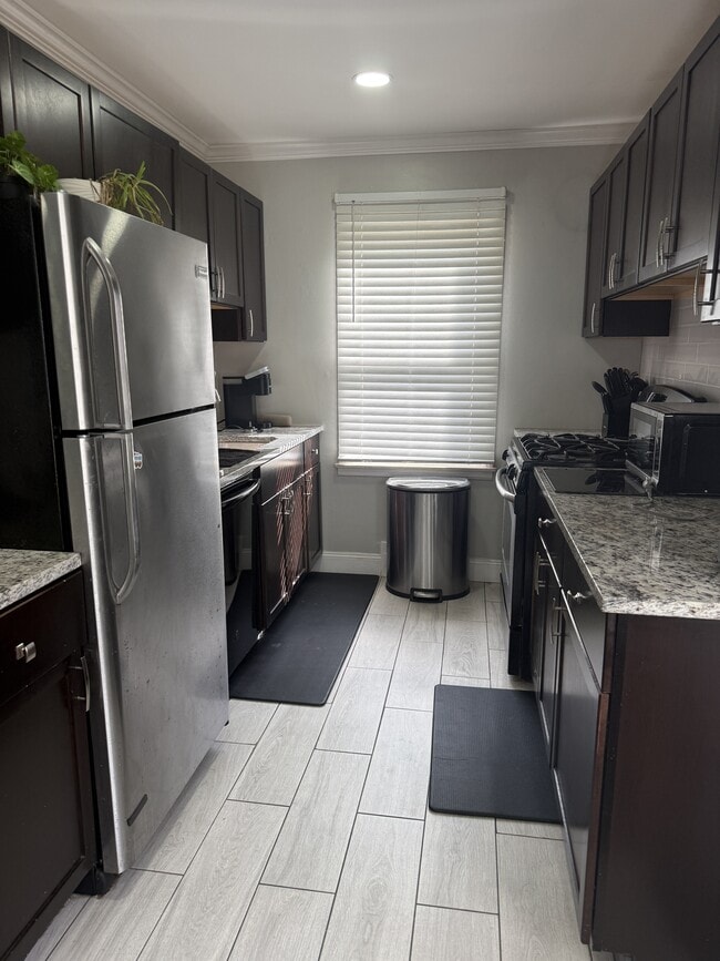 Photo - 3012 Grayson St