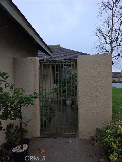 Photo - 570 Berry Wy