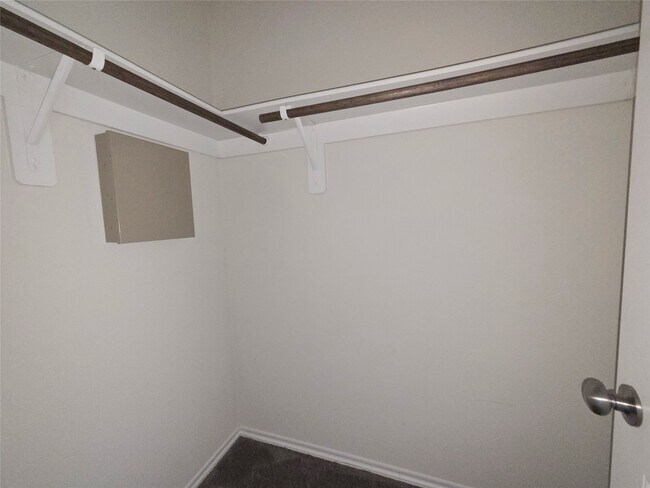 Building Photo - 23748 Woodgreen Terrace Dr