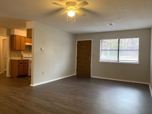 Photo - 1307 N. Arkansas-