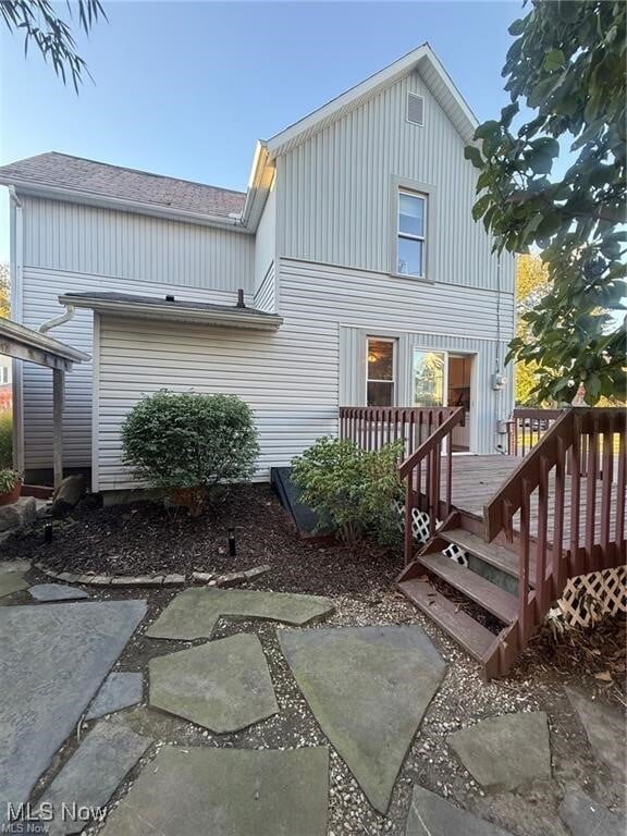 Photo - 450 E 5th St