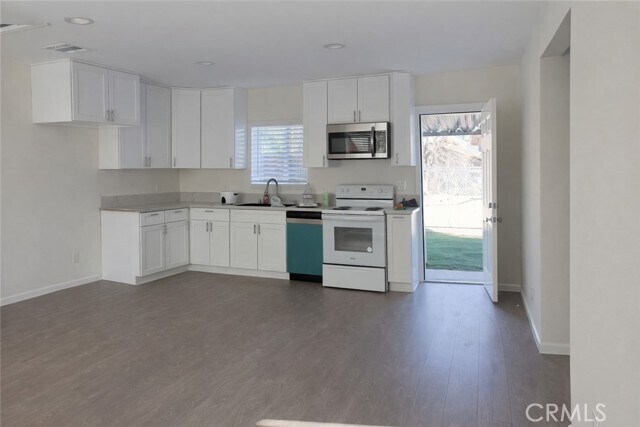 Photo - 1204 E Ave Q4