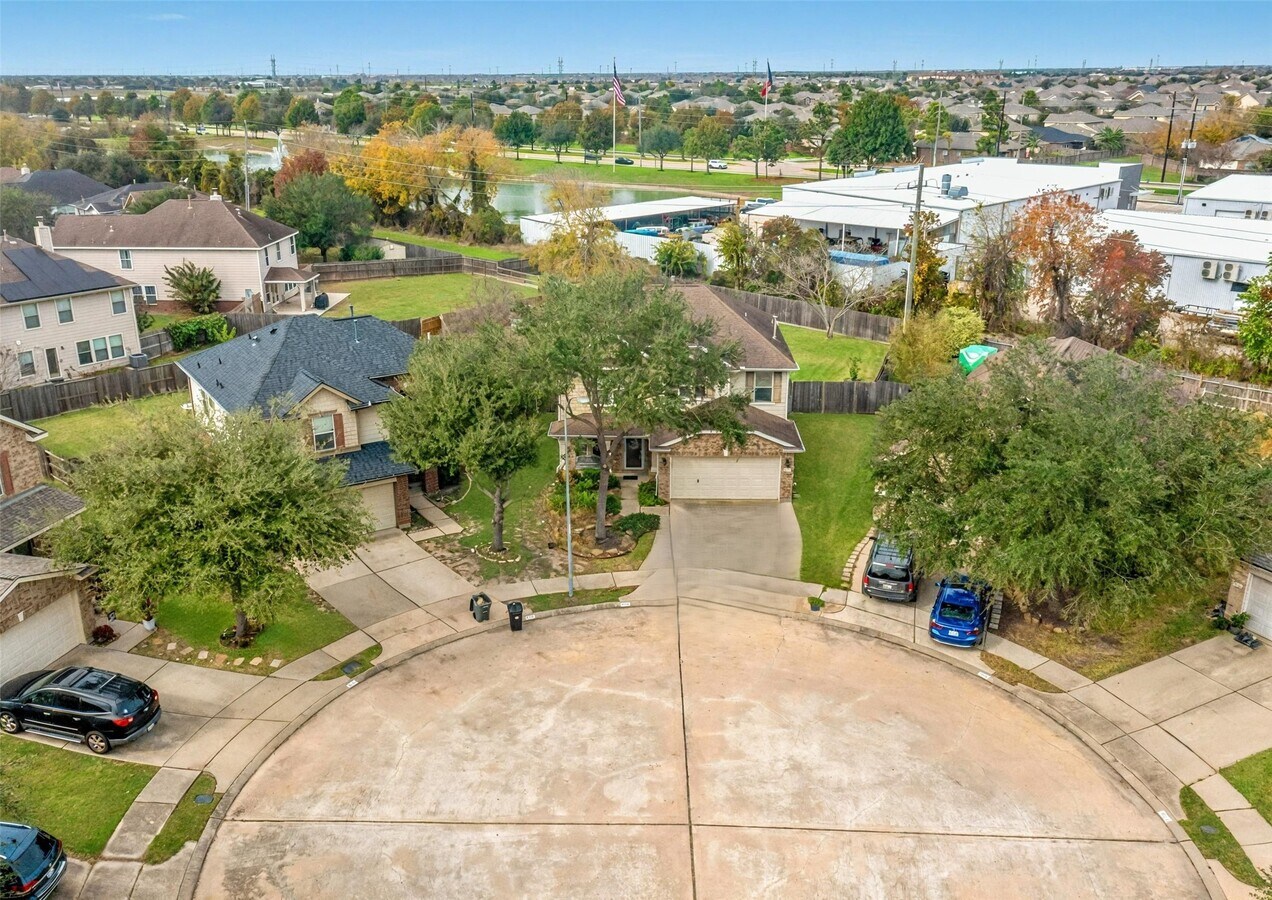Photo - 7918 Tupper Bend Ct