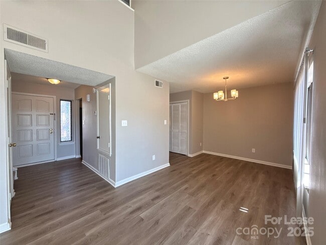 Photo - 11537 Turn Stone Ct