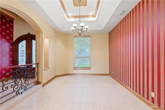 Photo - 24 N 8th St
