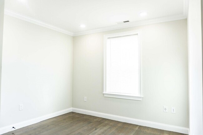 33 Merriam St Unit 2