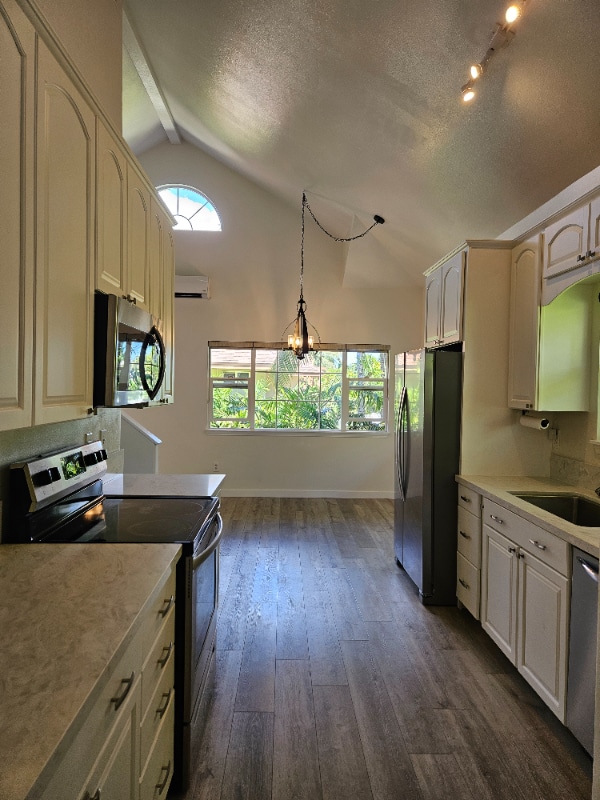 Building Photo - 75 Halili Ln Rental