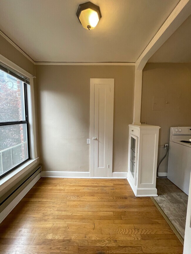 Photo - The Harvard Crest Apartments