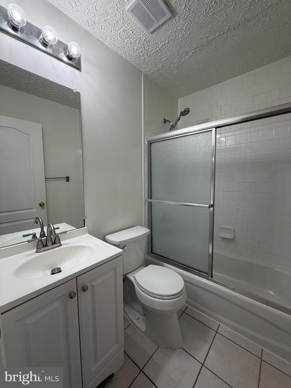 Photo - 3335 Hollow Ct