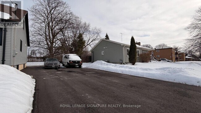 Photo - 119 Wellington St