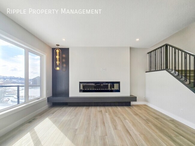 Photo - BRAND NEW 4 BEDS, 3.5 BATHS SINGLE FAMILY HOUSE | RAVINE-BACKING PRIVACY