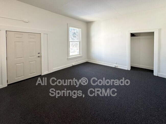 Photo - 215 N First Street