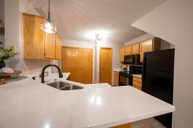 Photo - 4148 Durham Ct