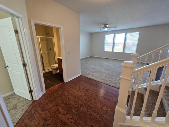 Photo - 140 Saddlebred Cir