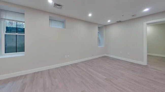 Photo - AMAZING 2 BED IN EAST BOSTON