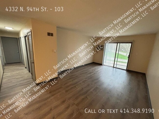 Photo - 4332 N 94th St Unit 103