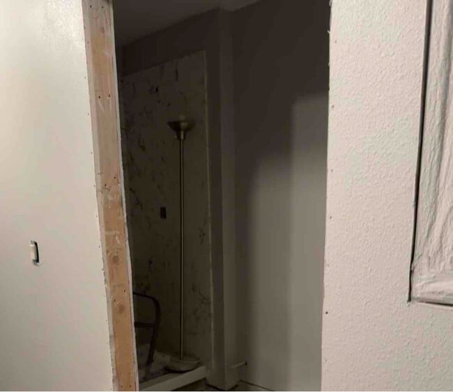 Photo - 1314 Leo Way