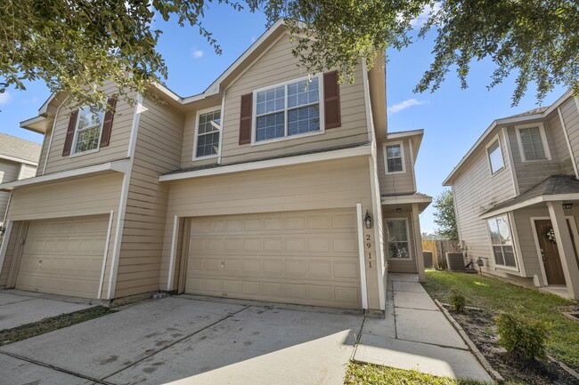 Photo - 2911 Hackamore Hollow Ln