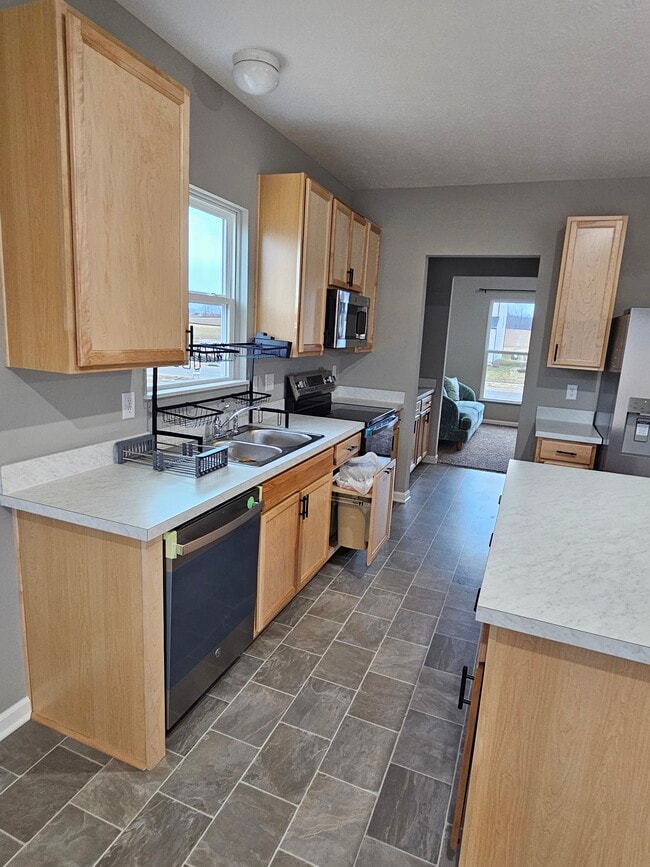 Photo - 211 Scotsgrove Dr