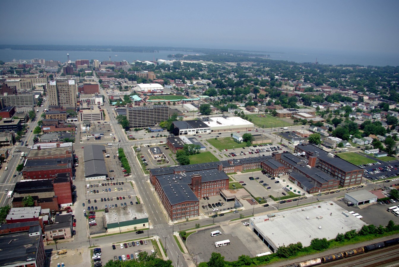 Photo - Lovell Place