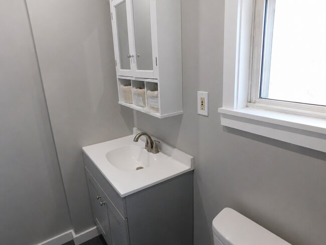 137 Hampshire St Unidad 1