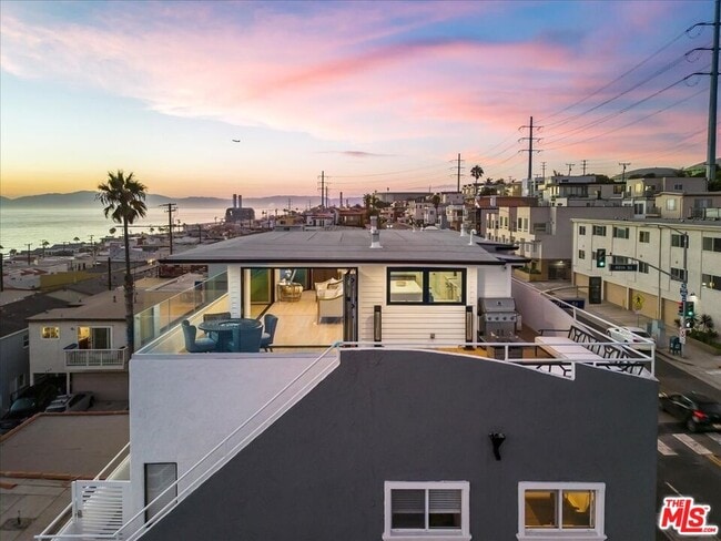 Photo - 230 40th St Unidad A
