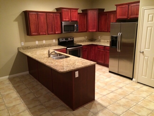 Photo - 825 Jordan Oaks Ct