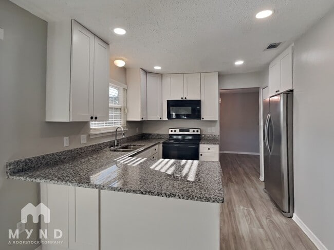 Photo - 3833 Landlubber St