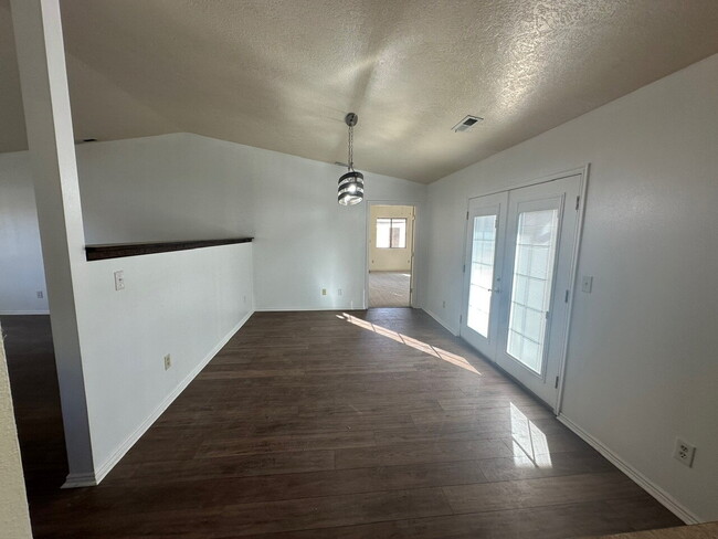 Photo - 3059 Bayberry Cir