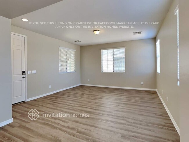 Photo - 6933 S 7th Ln