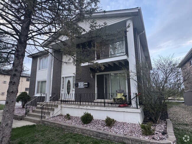 Building Photo - 5552 W Calumet Sag Rd Unit 2E Rental