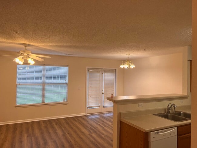 Photo - 240 Swaying Pine Ct