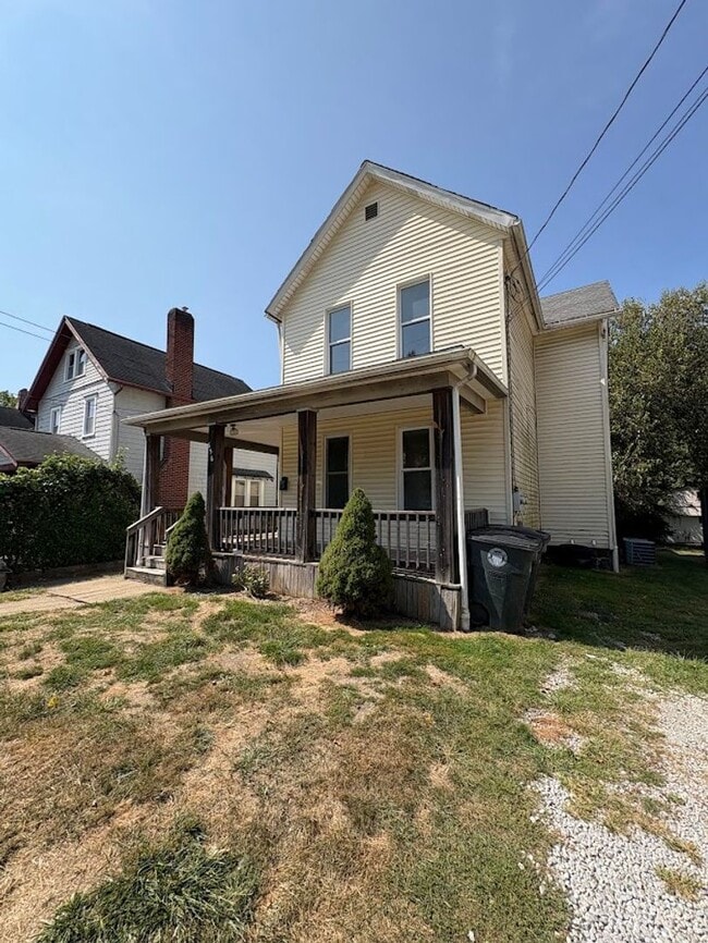 Building Photo - 656 Kling St Unit B Rental