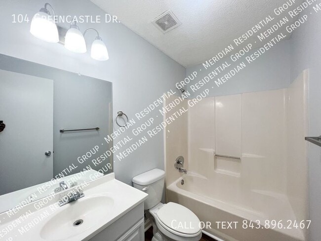 Photo - 104 Green Castle Dr