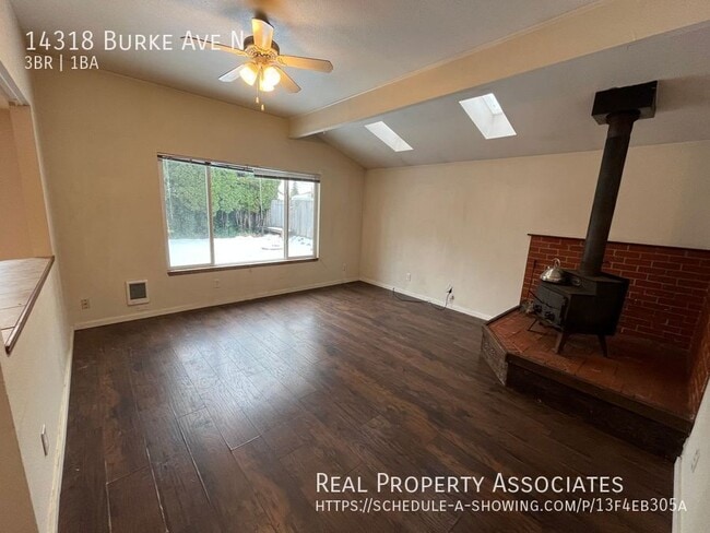 Photo - 14318 Burke Ave N