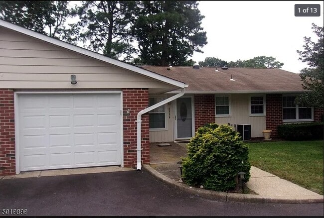 Building Photo - 865A Inverness Ct Unit 865A