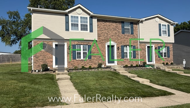 Building Photo - 2 Bed, 1.5 Bath Townhome