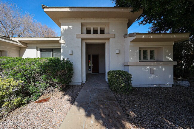 Photo - 1710 W Bartlett Way